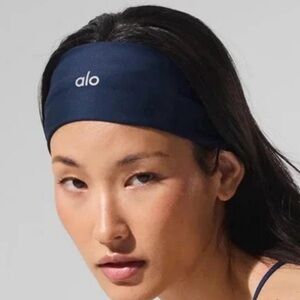 NWT, Alo Performance Conquer Headband – Navy, Ret $34